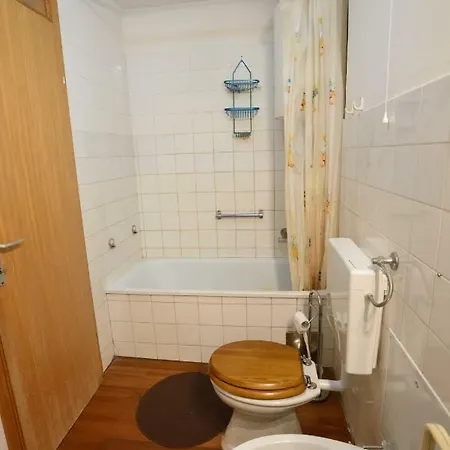 Simon Apartman *